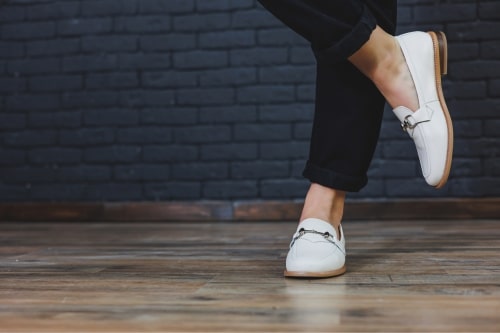 Klasyka i komfort. Najlepsze skórzane buty dla kobiet na wiosnę i lato 2024