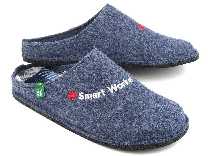 Filcowe kapcie męskie z napisem #Smart Worker - BRINKMANN 220018-05, niebieskie
