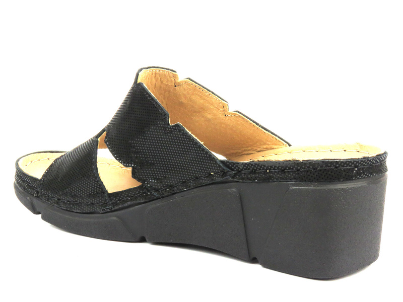 Wygodne, miękkie klapki damskie HELIOS Komfort 131, czarny