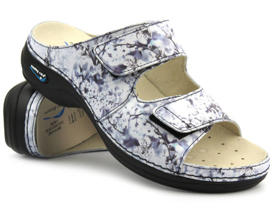 Wysokojakościowe klapki damskie, medyczne- Nursing Care WG8F13, białe