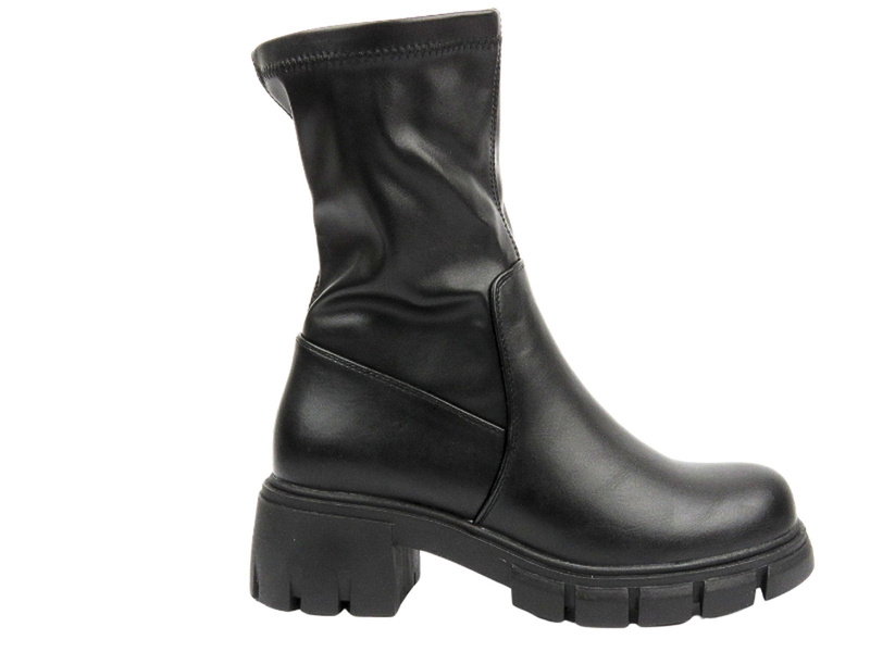 Damskie Botki Na Obcasie - Potocki 24-11308 Czarne Na Zamek