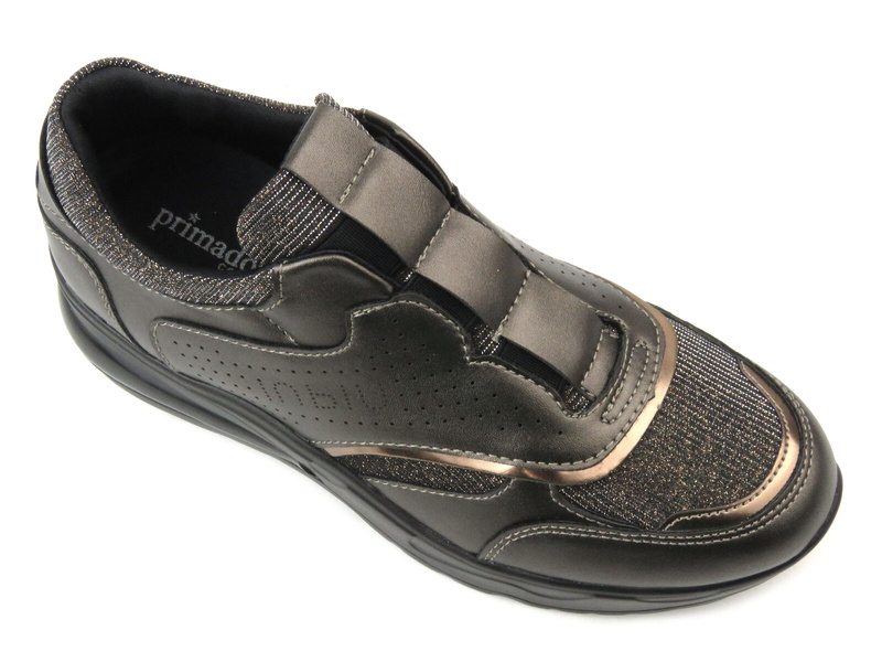 Wsuwane sneakersy damskie  - INBLU IN-239, brązowe
