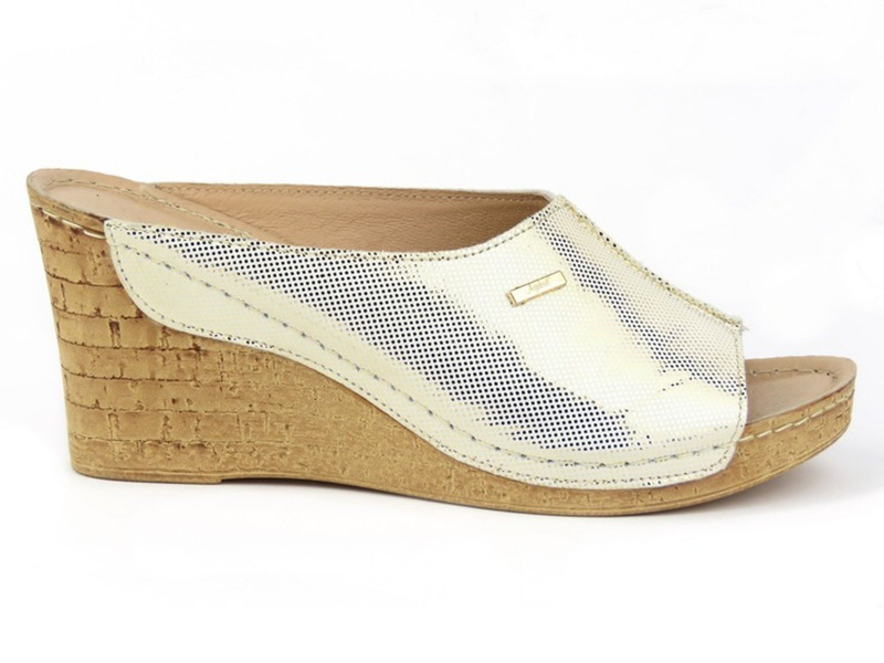 Miękkie klapki damskie na koturnie - Agxbut 500, granatowe