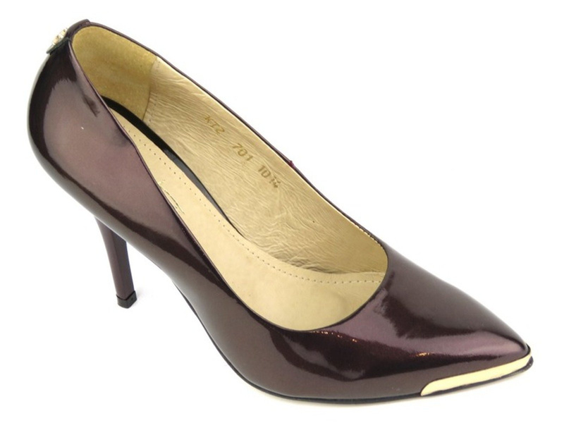 Lakierowane szpilki z noskiem w szpic - Kati 700, bordowe