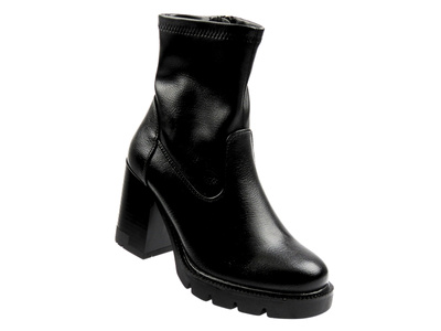 Damskie botki na obcasie czarne Potocki 25-12419
