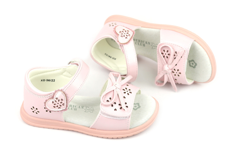 Sandałki dziecięce z profilowaną wkładką - American XD 56/22, różowe