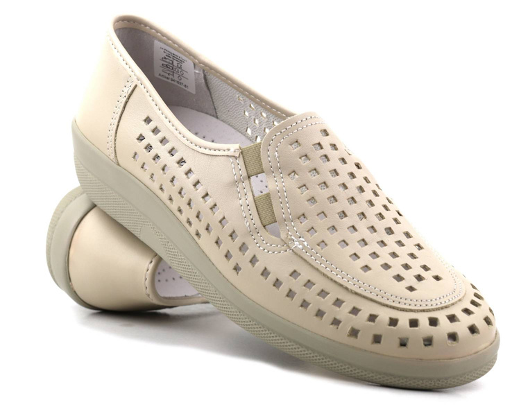 Wygodne półbuty damskie ażurowe - COMFORTABEL 941637-81