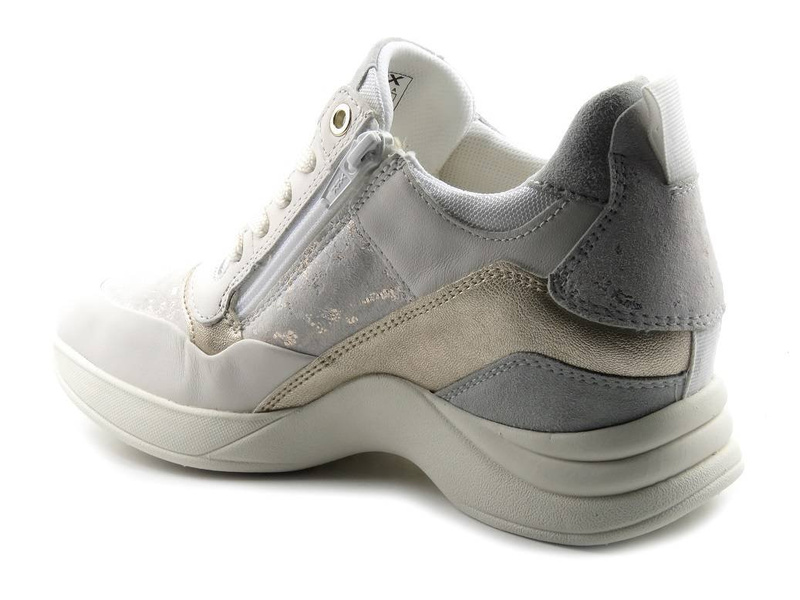 Bardzo wygodne sneakersy damskie na ukrytym koturnie - GEOX Respira D04HVA, białe
