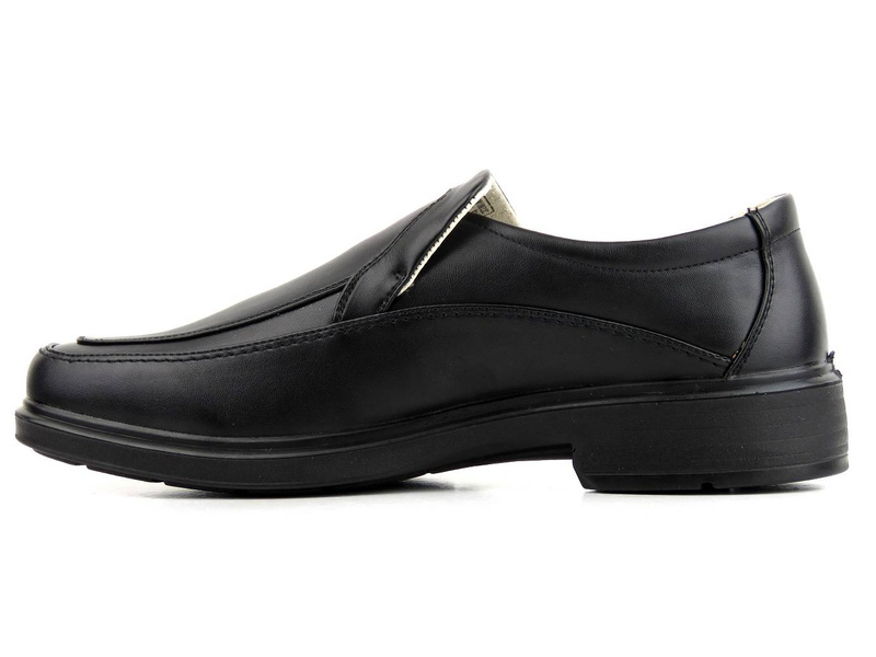 Wygodne półbuty męskie polskiej marki WOJTYŁKO 18022C, czarne