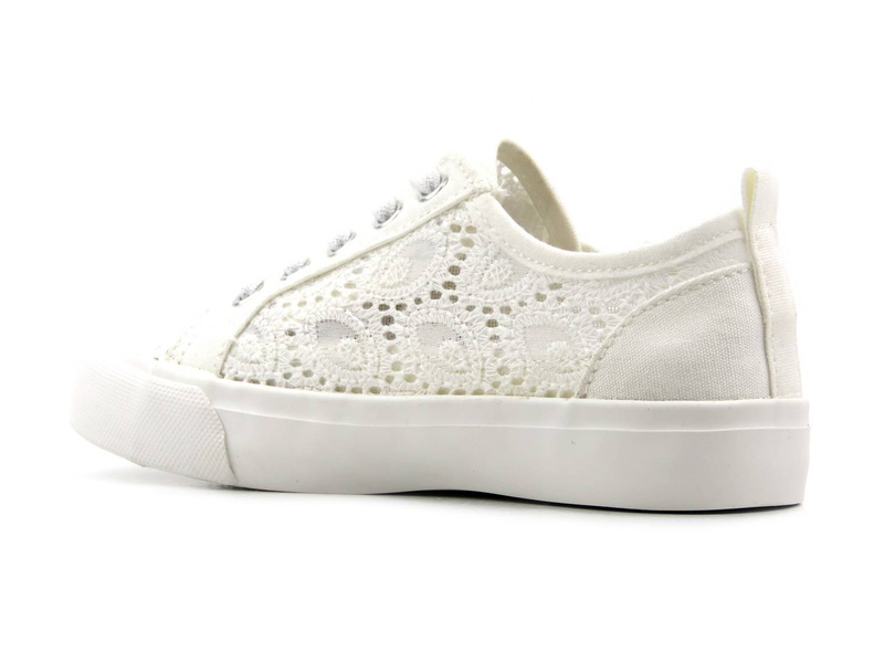 Ażurowe trampki dziecięce BIG STAR JJ374012, białe
