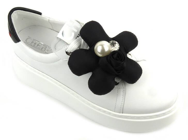 Sportowe buty damskie na platformie - CheBello 4366, białe