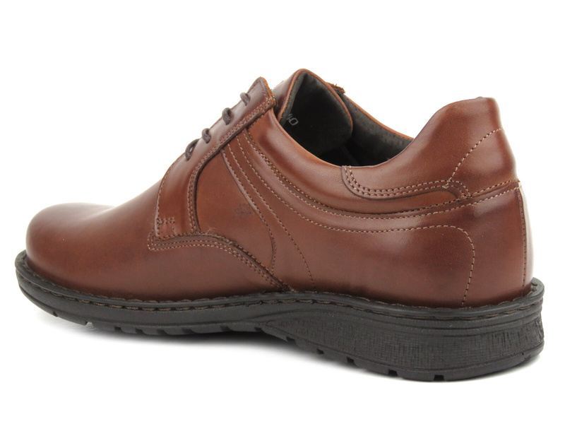 Półbuty męskie ze skóry naturalnej - Tapi 7272, brązowe