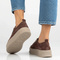 Wygodne sneakersy damskie ze skóry naturalnej zamszowej na platformie Filippo DP6122/26, brązowe
