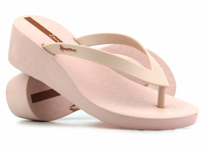 Japonki damskie na koturnie - IPANEMA 26748, różowe