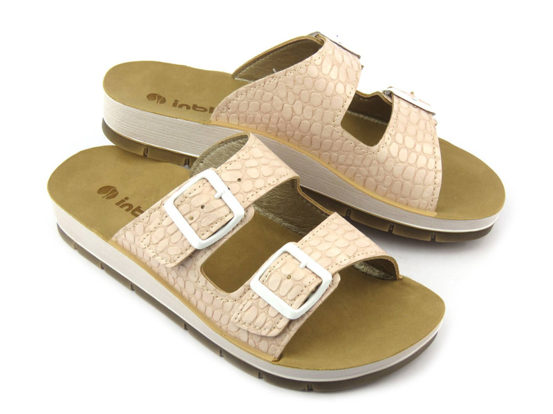 Klapki damskie z ozdobnymi klamrami - INBLU VENERE, różowe