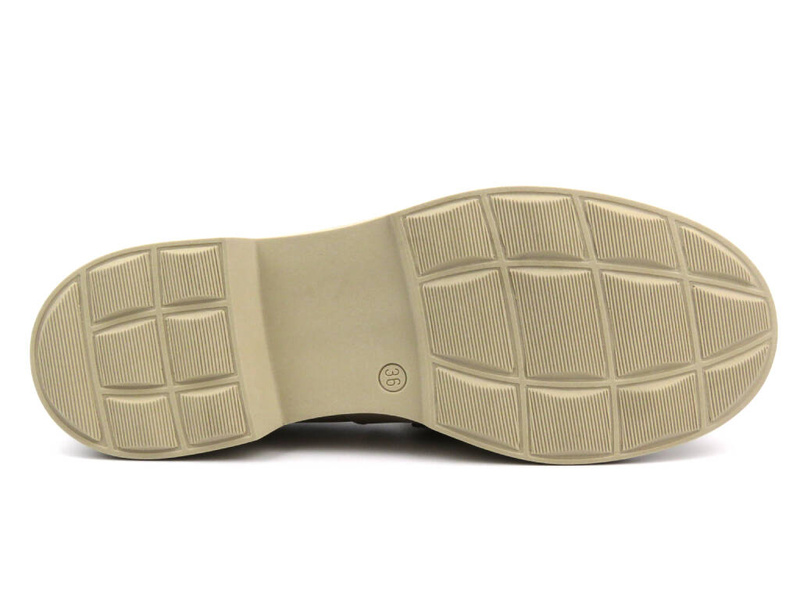 Półbuty, loafersy damskie na grubej podeszwie - CheBello 4383, beżowe