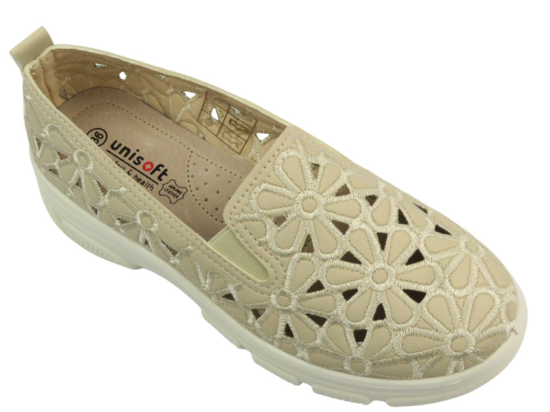 Ażurowe półbuty damskie - Unisoft 23PB02-5592, beżowe