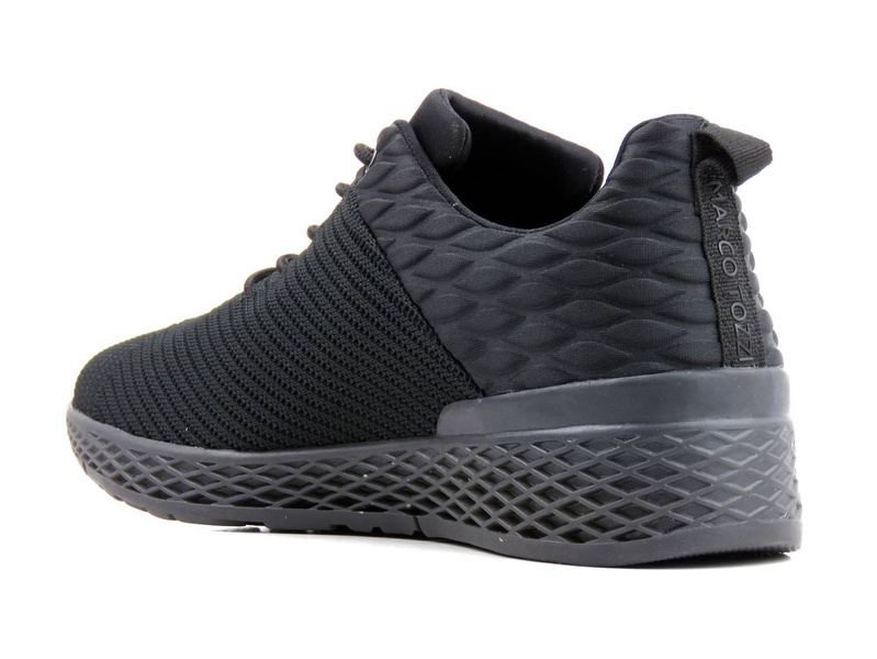 Lekkie sneakersy damskie z miękkiej tkaniny - Marco Tozzi 2-23707-28, czarne