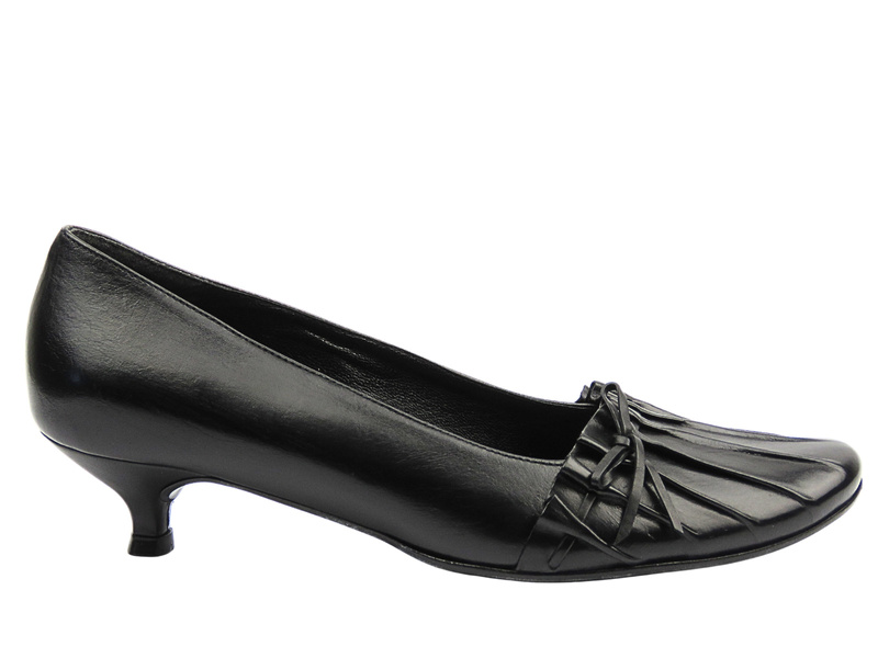 Czółenka damskie czarne Ryłko E3J647 na kaczuszce