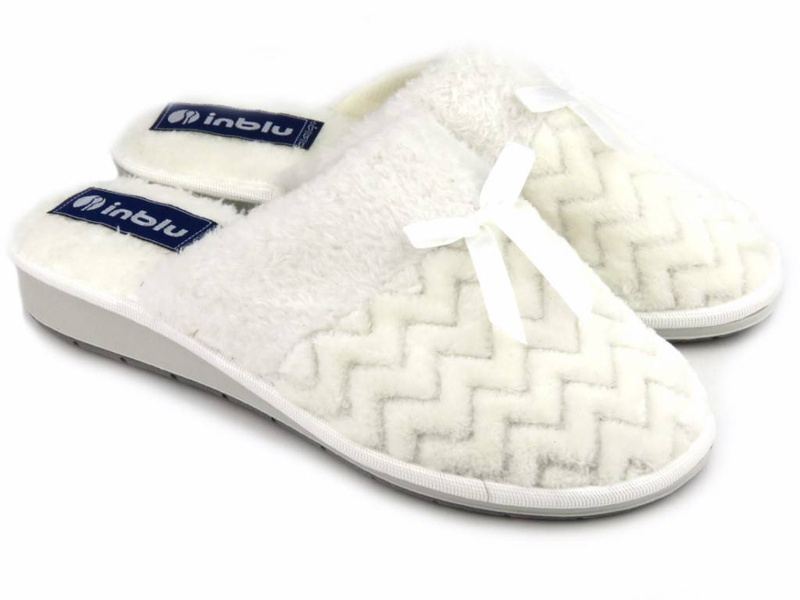 Miękkie kapcie damskie z futerkiem - INBLU JULIA, beżowe