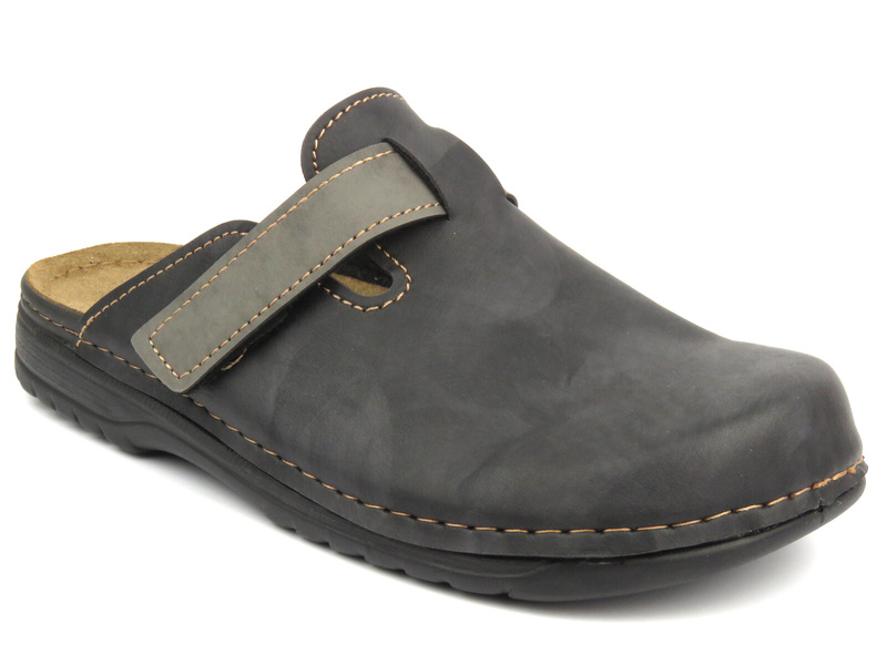 Zabudowane klapki męskie ze skórzaną wkładką czarne Inblu 35-23