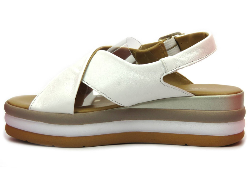 Białe sandały damskie na platformie - MARCO TOZZI 28354