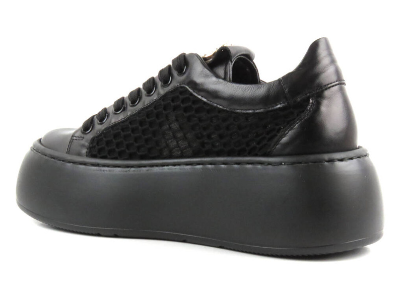 Skórzane buty damskie na platformie - Carinii B9405, czarne