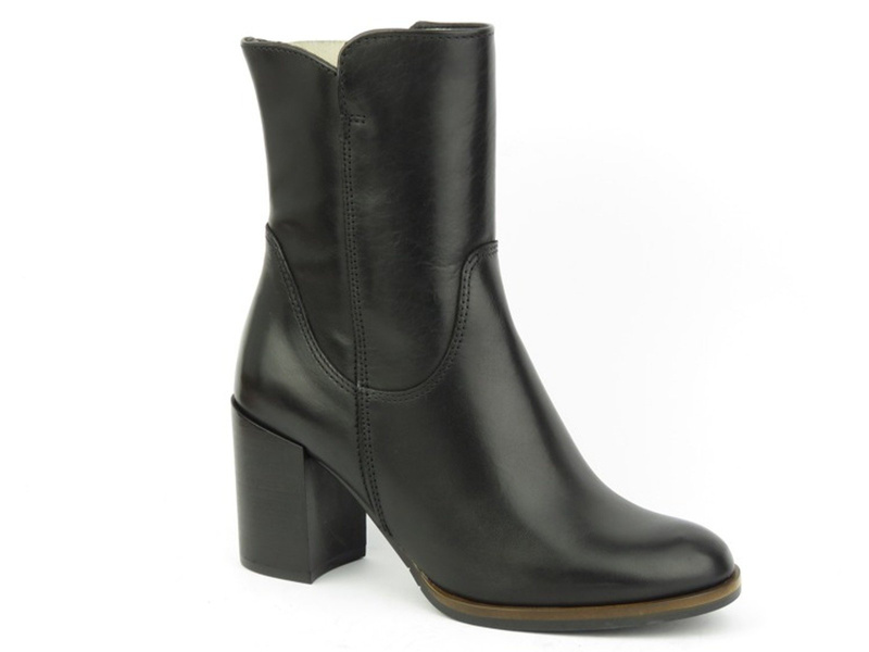 Botki damskie Tamaris 25049