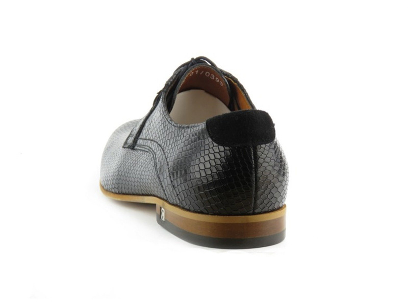 Derby męskie z imitacją łuski - CONHPOL 4934, czarne