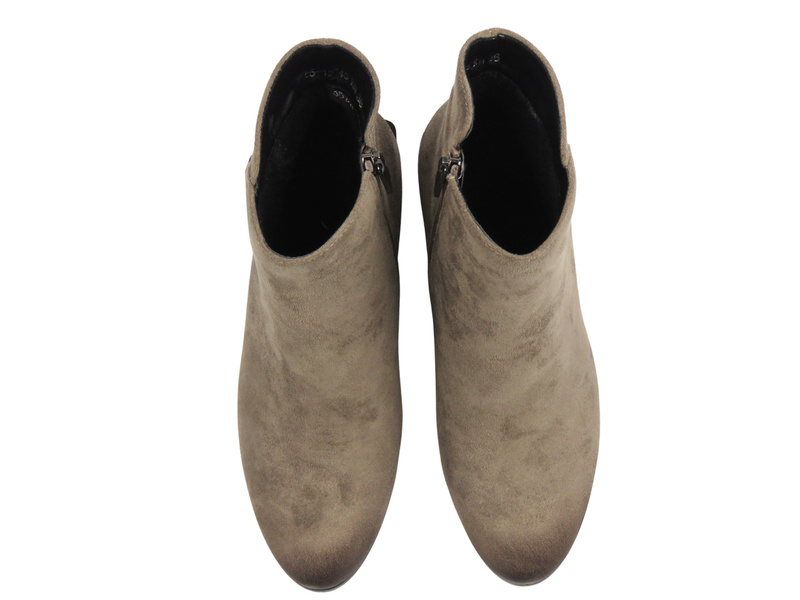 Botki na delikatnym obcasie - Potocki 25-12743, khaki