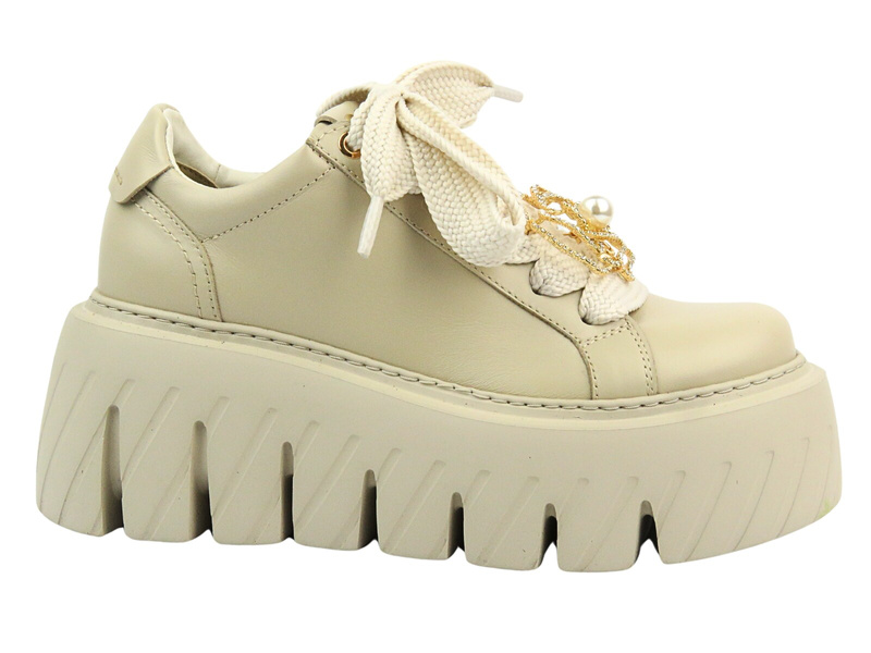 Sportowe buty damskie na platformie - CheBello 4530, beżowe