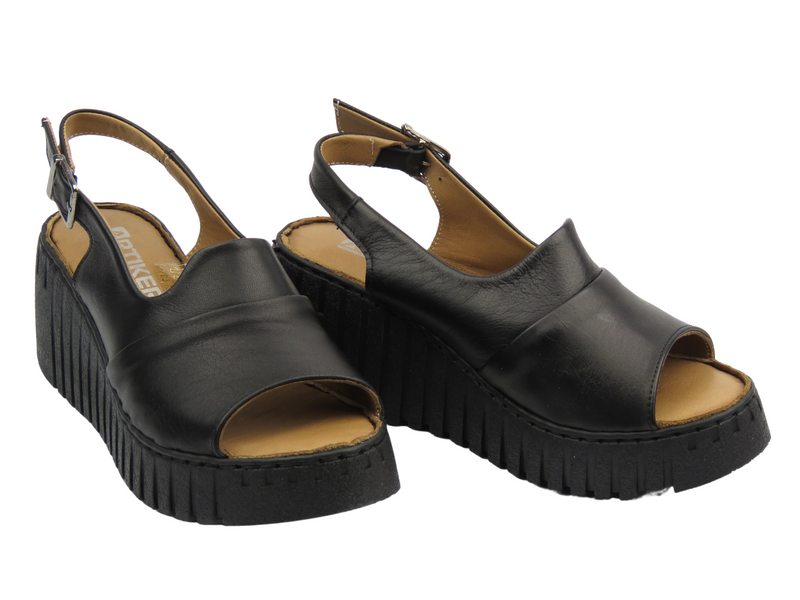Sandały damskie na platformie z koturnem czarne Artiker 54C0791
