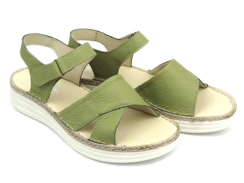 Skórzane sandały damskie ze skrzyżowanymi paskami - HELIOS Komfort 123, zielone