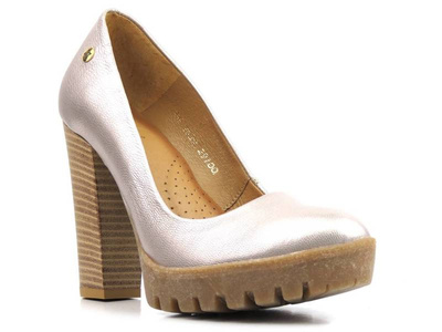 Wygodne czółenka na słupku - Maciejka 02629, złote