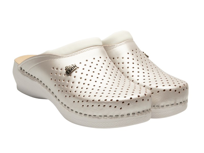 Skórzane Klapki Damskie Leon PU100 perłowe