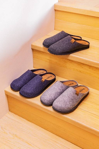 Ciepłe kapcie męskie z wyjmowaną, skórzaną wkładką - INBLU SI-01, grafit