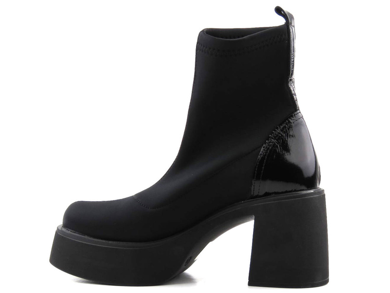 Czarne botki damskie na klocku - VENEZIA 843120600,