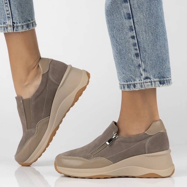 Skórzane półbuty damskie na koturnie - Filippo DP6473/24, beżowe