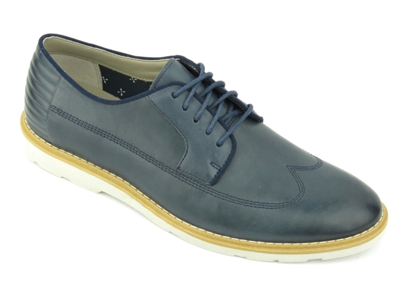 Skórzane półbuty, brogsy męskie Clarks Gambeson Style, granatowe