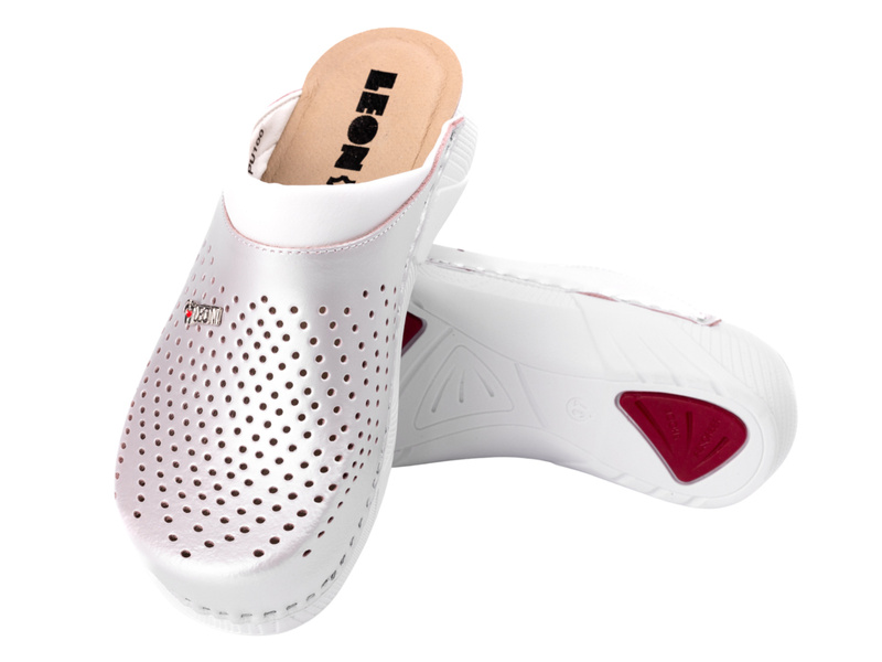 Skórzane klapki damskie perłowe Leon 3400