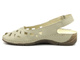 Skórzane sandały damskie z wycięciami - Helios Komfort 4027, ecru