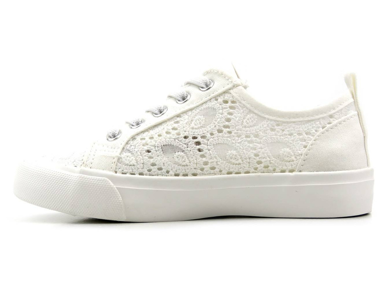 Ażurowe trampki dziecięce BIG STAR JJ374012, białe