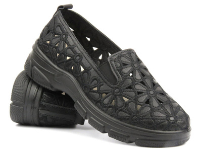 Ażurowe półbuty damskie - UNISOFT 23PB02-5592, czarne