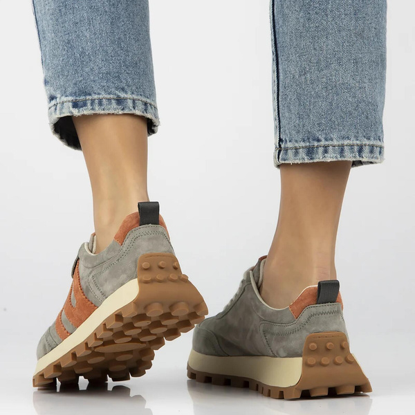 Sneakersy damskie - Filippo DP6743/25, khaki, sznurowane