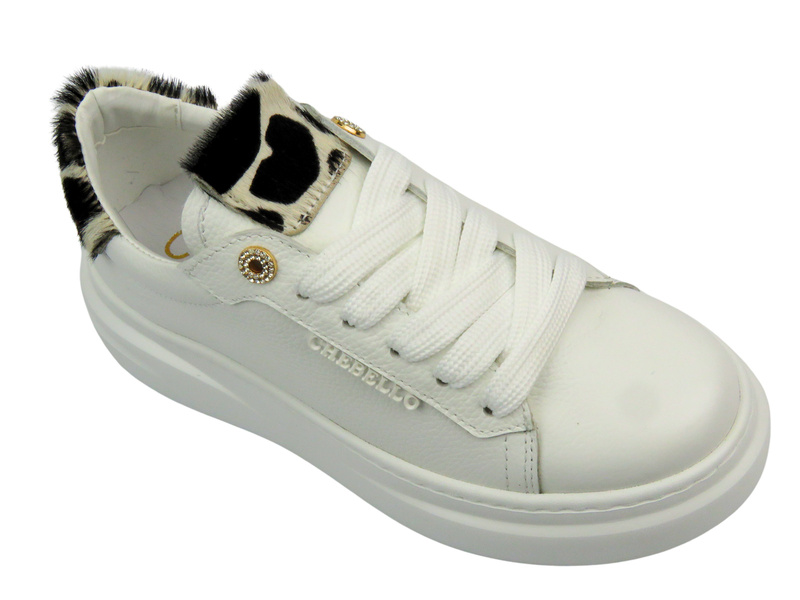 Sportowe buty damskie na platformie - CheBello 4719, białe-wiązane