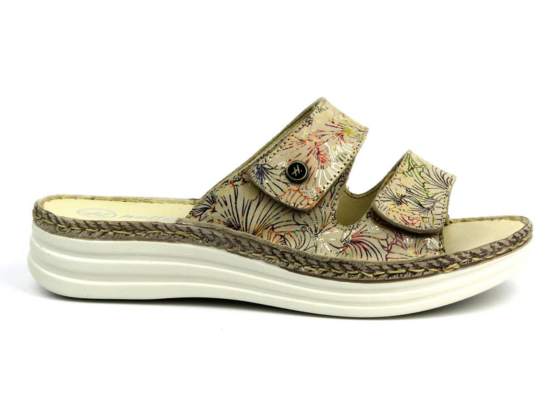 Wygodne, miękkie klapki damskie HELIOS Komfort 122, złoty