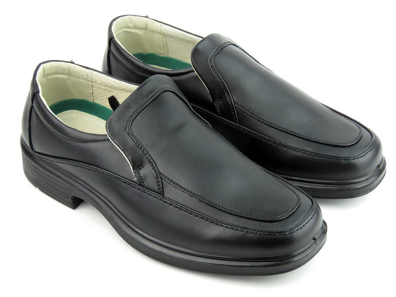 Wygodne półbuty męskie polskiej marki WOJTYŁKO 18022C, czarne