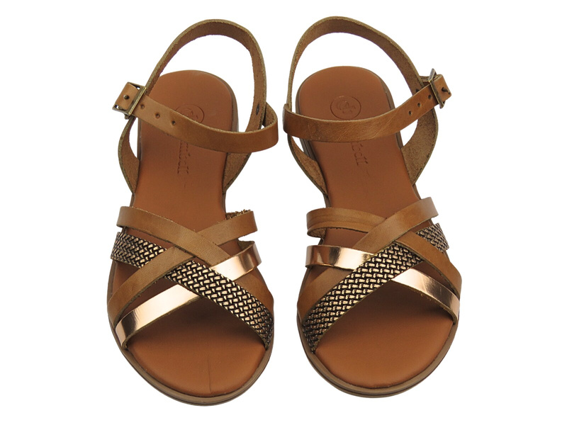 Skórzane sandały damskie zapinane na sprzączkę - Cambell 25-64008, brązowe