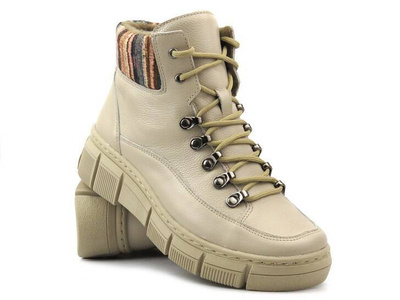 Komfortowe trapery, botki damskie - Wasak 0698, ecru