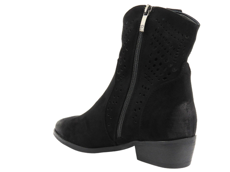 Ażurowe botki na delikatnym obcasie czarne Potocki 24-12455